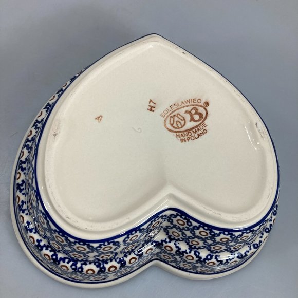 Bolesławiec Polish Pottery Heart Shaped Bowl 8.5x3 - Picture 6 of 7
